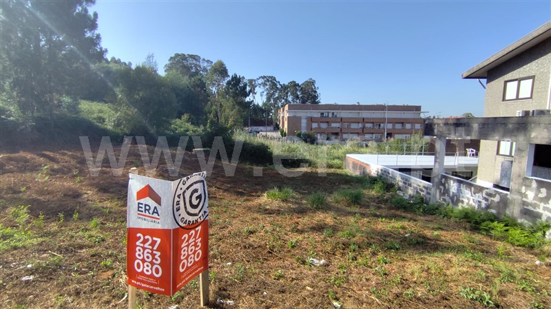 Lote / Vila Nova de Gaia, Pedroso e Seixezelo