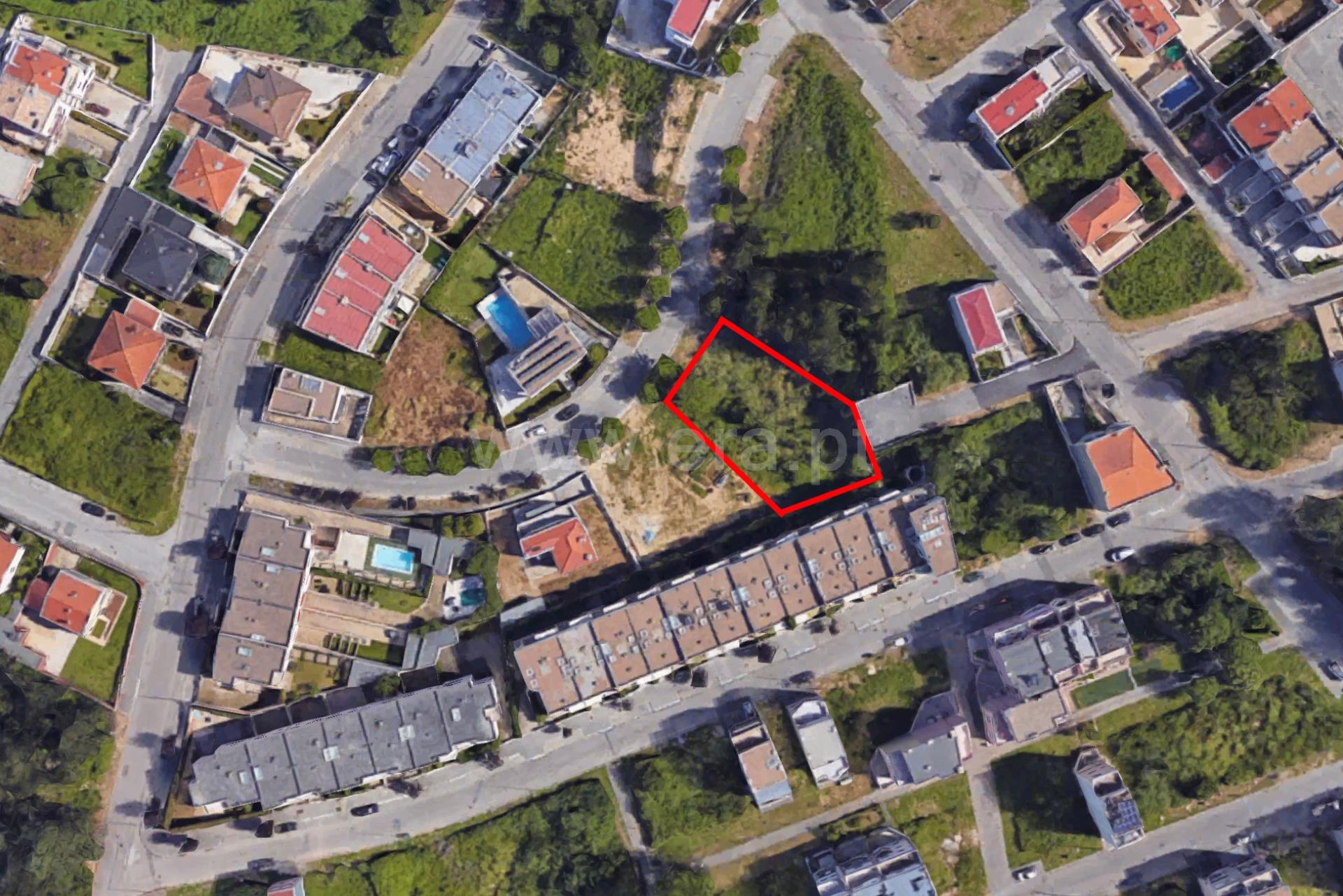 Land for sale in Vila Nova de Gaia, Portugal — €75,000