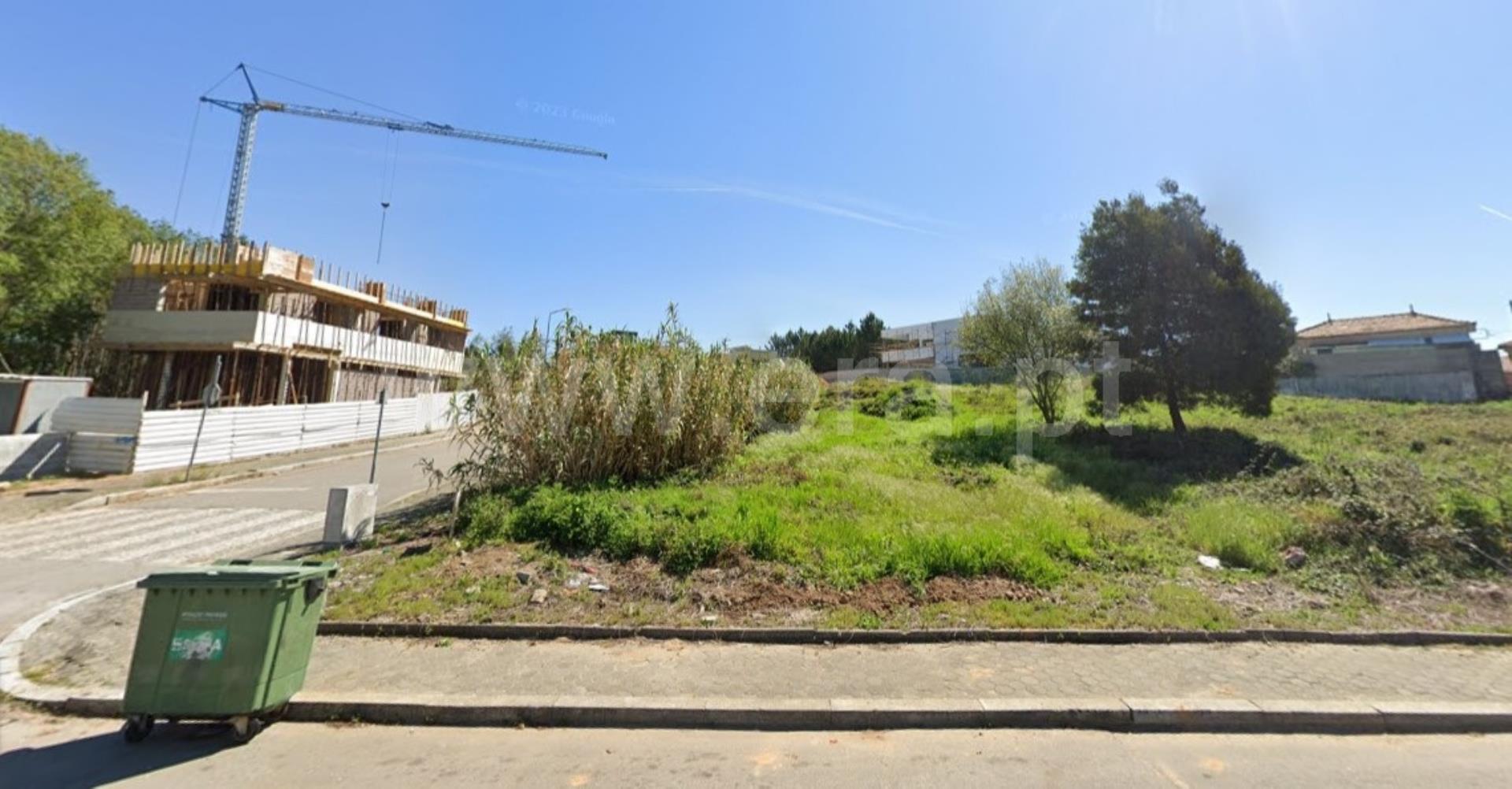 Land for sale in Vila Nova de Gaia, Portugal — €110,000