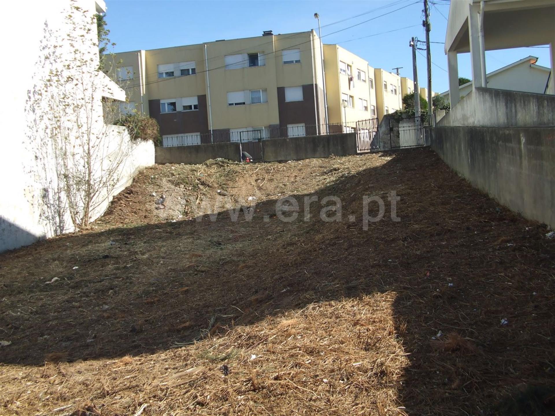 Land for sale in Vila Nova de Gaia, Portugal — €55,000