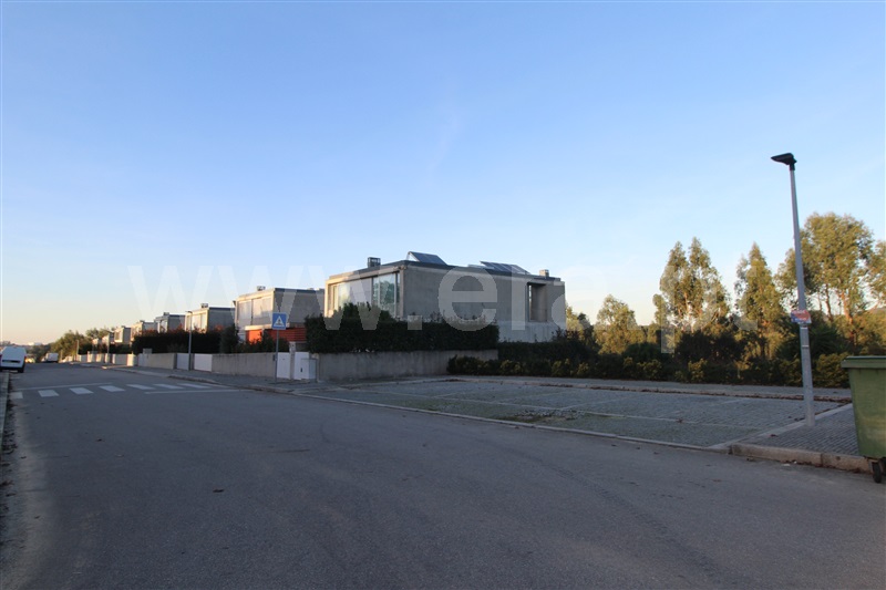 Lote / Vila Nova de Gaia, Serzedo e Perosinho