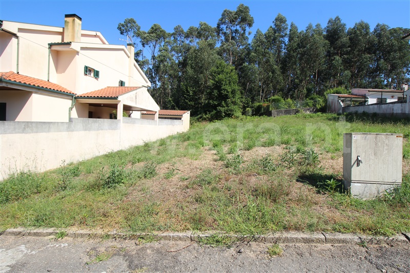 Lote  Vila Nova de Gaia, Vilar de Andorinho - 1101581 - 2
