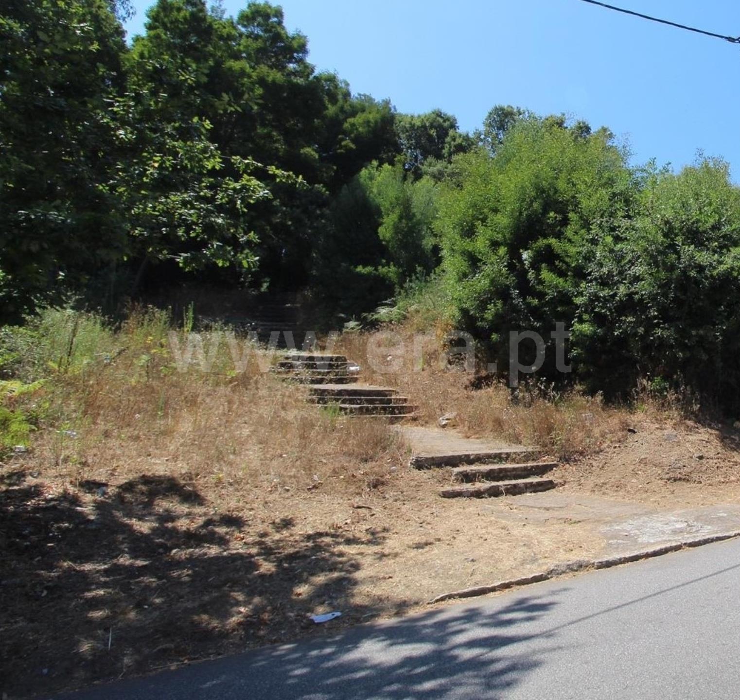 Land for sale in Vila Nova de Gaia, Portugal — €67,500
