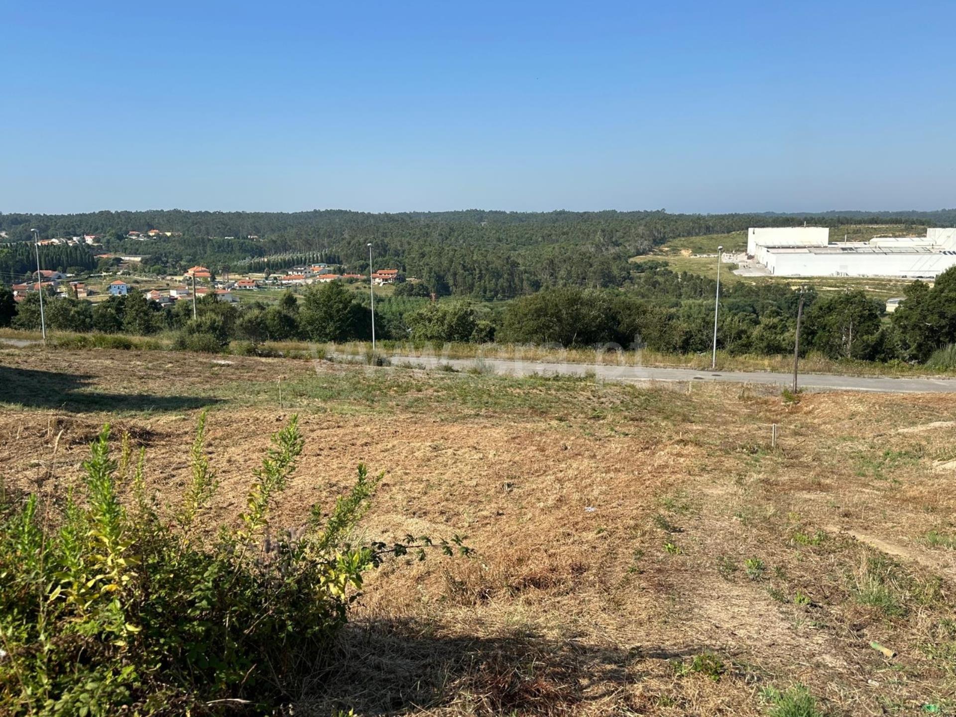 Land for sale in Oliveira do Bairro, Portugal — €52,000