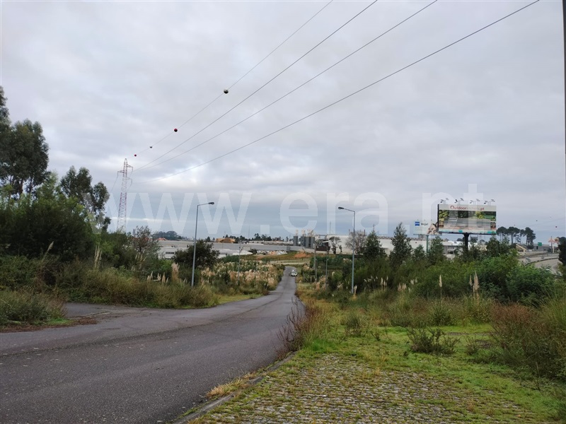 Loteamento  Santa Maria da Feira, Mozelos - 1452421 - 3