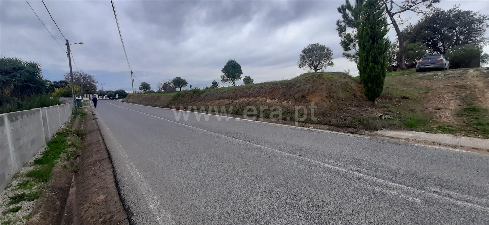 Land for sale in Torres Novas, Portugal — €190,000