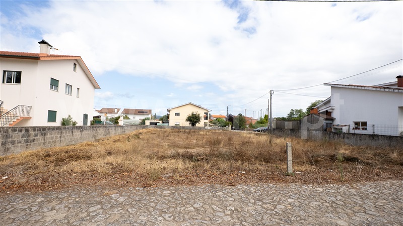Loteamento  Vila Nova de Cerveira, Campos e Vila Meã - 1503741 - 6
