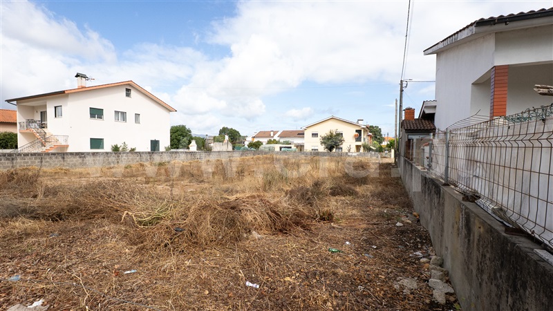 Loteamento  Vila Nova de Cerveira, Campos e Vila Meã - 1503741 - 8