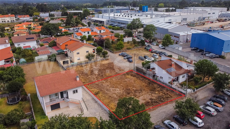 Loteamento / Vila Nova de Cerveira, Campos e Vila Meã