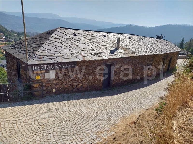 Moradia / Arouca, Canelas e Espiunca