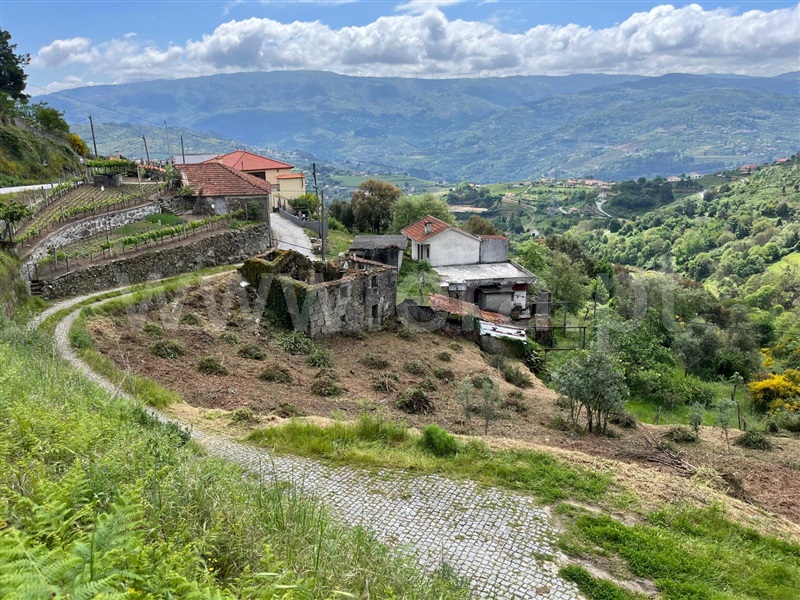 Moradia / Baião, Valadares