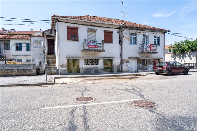 Moradia / Bragança, Sé, Santa Maria e Meixedo