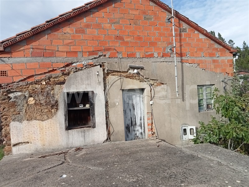 Moradia Geminada  com Quintal Castelo Branco, Rochas de Baixo - 1284958 - 5