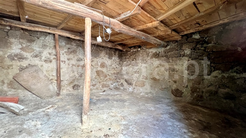 Moradia  Celorico da Beira, Celorico (São Pedro e Santa Maria) e Vila Boa do Mondego - 1503896 - 14