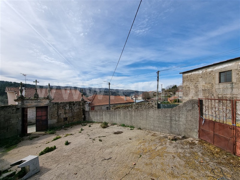 Casa Senhorial  Chaves, Santa Leocádia - 1315294 - 7