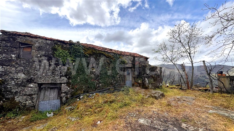 Moradia  Cinfães, Ferreiros de Tendais - 1473429 - 4
