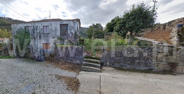 Moradia / Cinfães, São Cristóvão de Nogueira