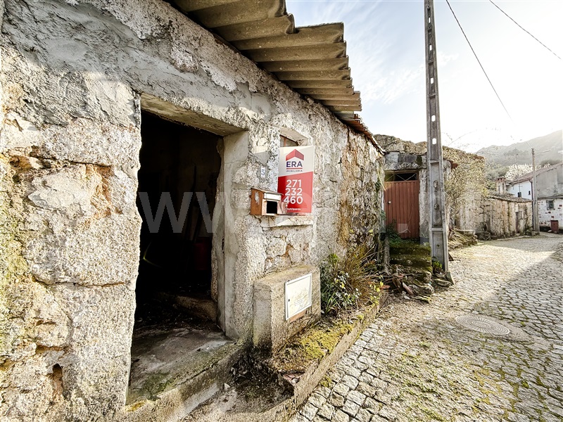 Moradia à venda em Vila Cortês do Mondego, Guarda — foto 2