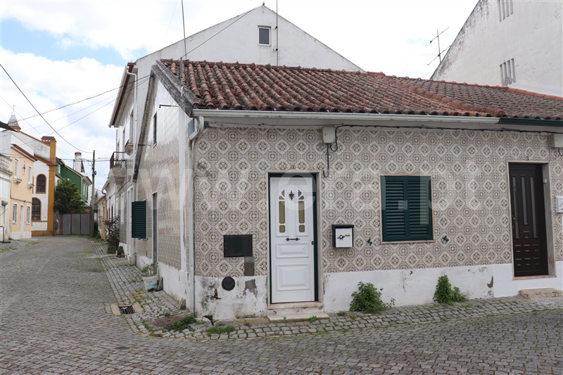 Moradia em Banda T1 / Abrantes, Rossio ao Sul do Tejo