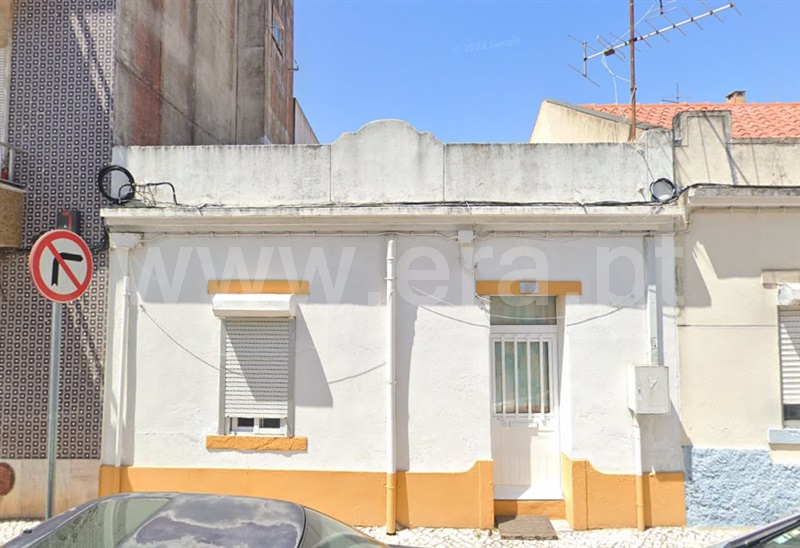 Moradia em Banda T1 / Amadora, Falagueira - Venda Nova