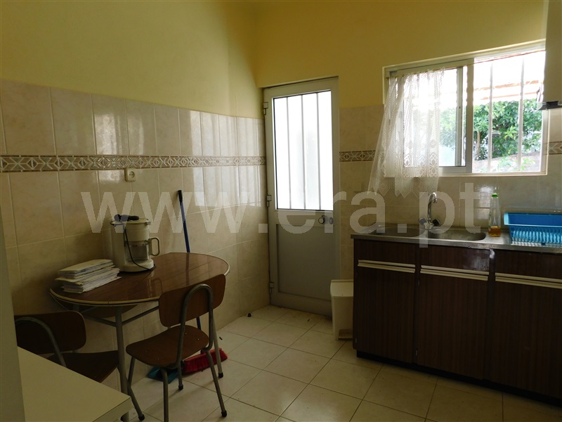 House in Castelo Branco - View 4