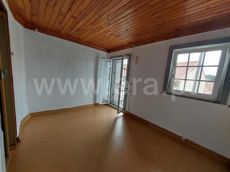 Moradia T1 à venda em Açores, Celorico da Beira — foto 6
