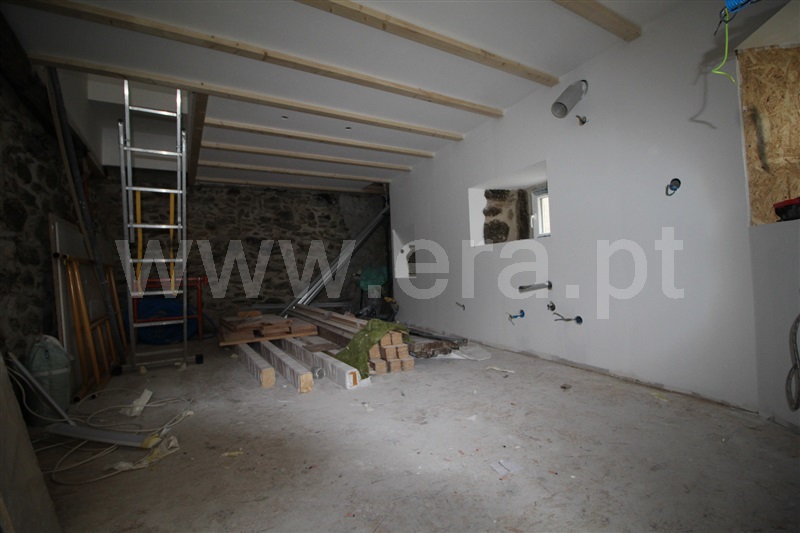 Moradia T1 à venda em Cortes do Meio, Covilhã — foto 5