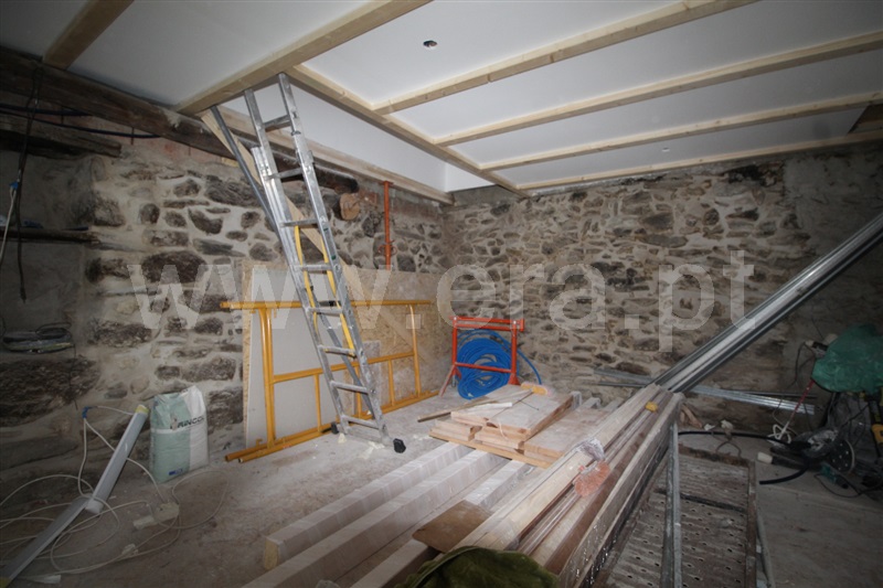 Moradia T1 à venda em Cortes do Meio, Covilhã — foto 8