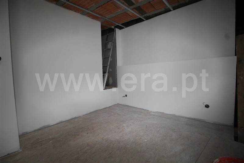 Moradia T1 à venda em Cortes do Meio, Covilhã — foto 9