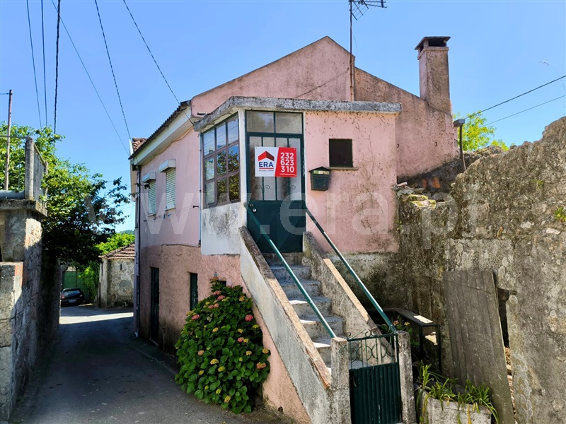 Moradia em Banda T1 / Nelas, Vilar Seco