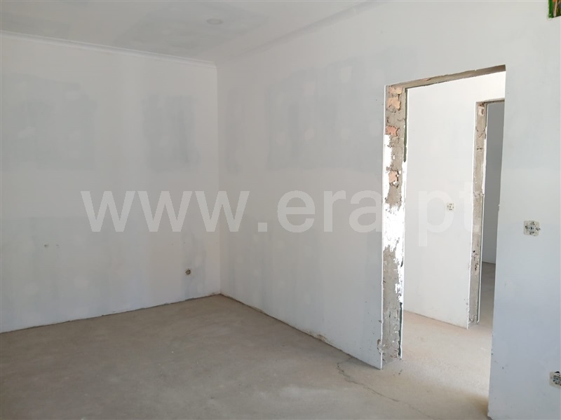 Moradia em Banda T2 Abrantes, Bicas - 1506581 - 3