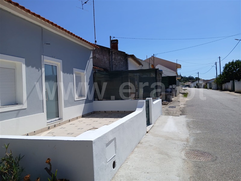 Moradia em Banda T2 Abrantes, Bicas - 1506581 - 6
