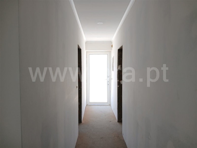Moradia em Banda T2 Abrantes, Bicas - 1506581 - 8