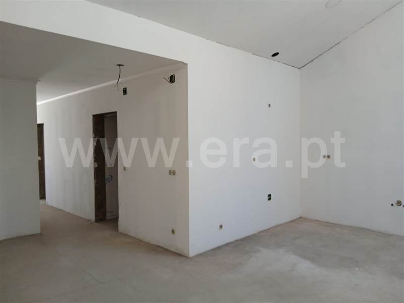 Moradia em Banda T2 Abrantes, Bicas - 1506581 - 12