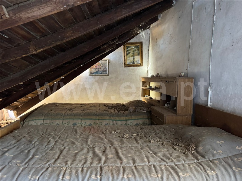 Moradia em Banda T2 Abrantes, Rio De Moinhos - 1500986 - 4