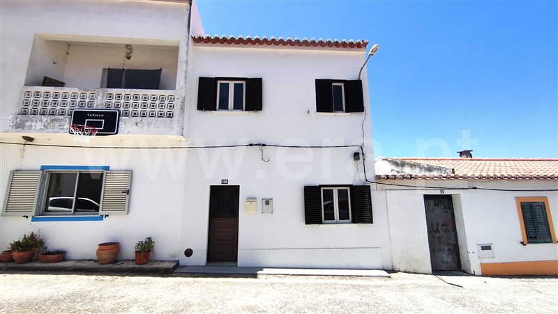 Moradia em Banda T2 / Aljezur, Odeceixe