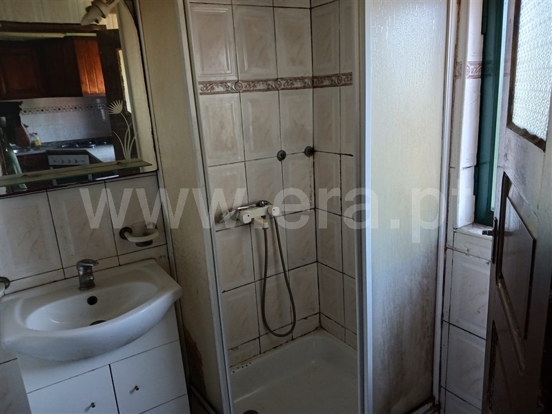 Moradia em Banda T2 Castelo Branco, Castelo - 1490014 - 9