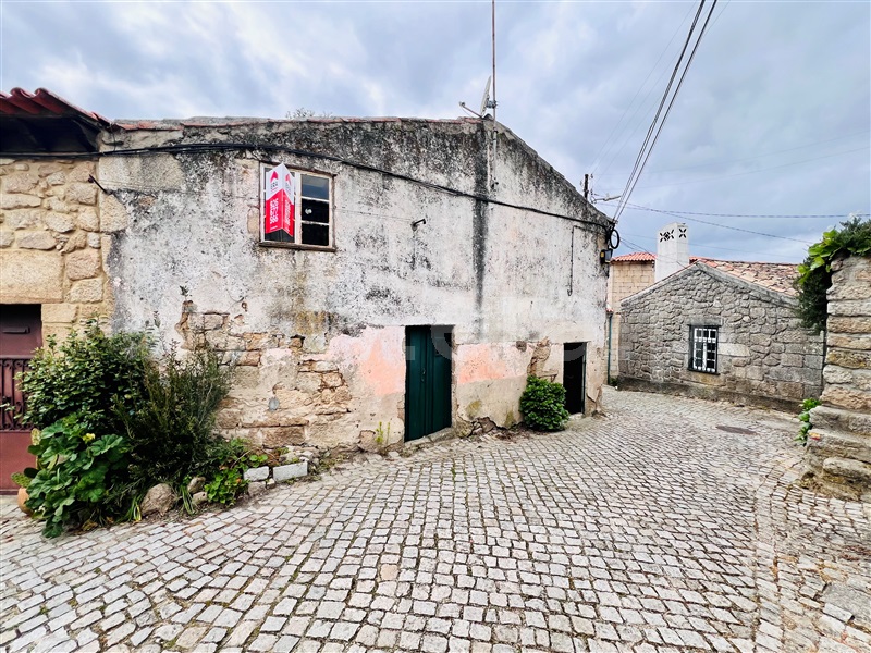 Moradia em Banda T2 / Celorico da Beira, Celorico da Beira