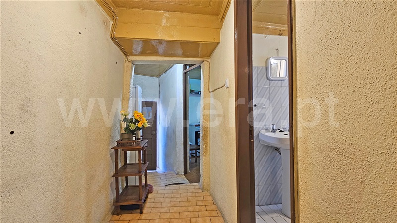 Moradia em Banda T2 Celorico da Beira, Vale de Azares - 1456447 - 5