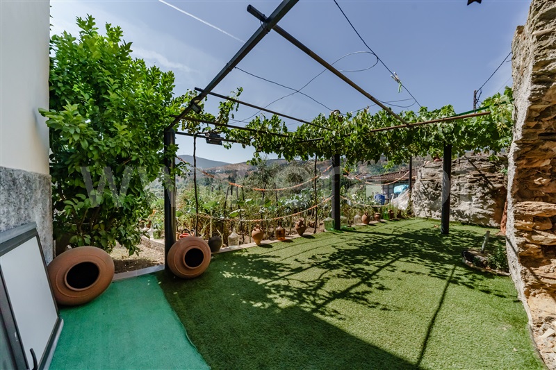 Moradia T2 à venda em Ourondo, Covilhã — foto 3