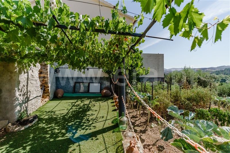 Moradia T2 à venda em Ourondo, Covilhã — foto 4