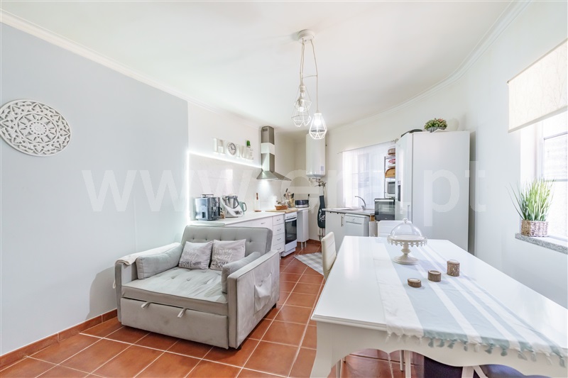 Moradia T2 à venda em Peso, Covilhã — foto 2