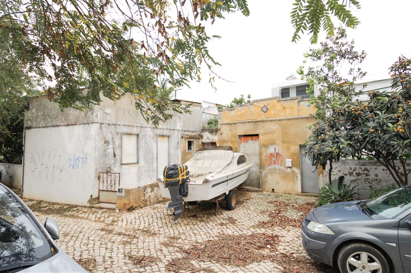 Moradia em Banda T2 / Faro, Faro (Sé e São Pedro)