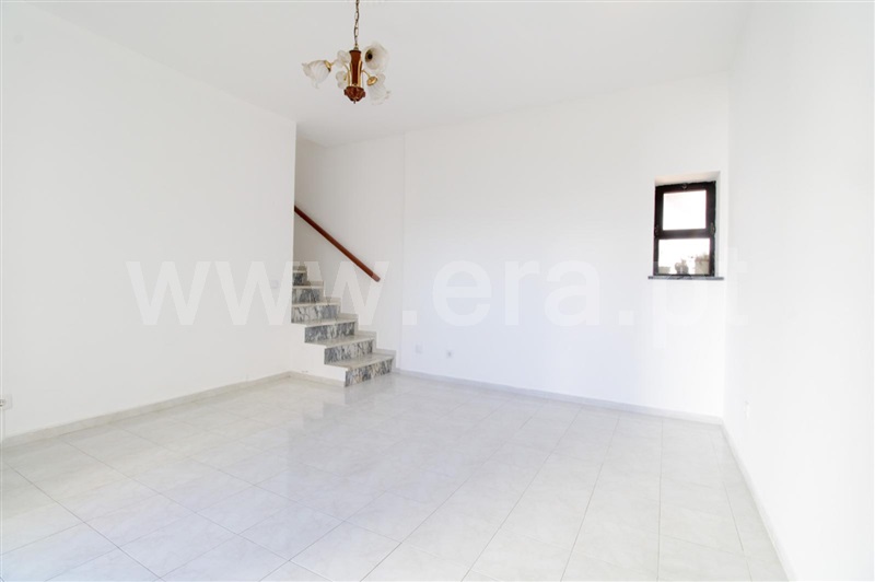 Moradia T2 Faro, Faro (Sé e São Pedro) - 1494875 - 2