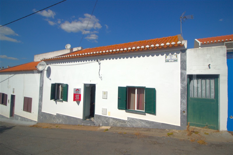 Moradia em Banda T2 / Ferreira do Alentejo, Odivelas