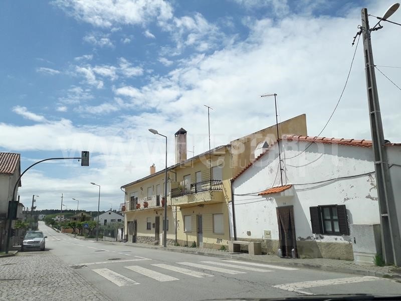 Moradia T2 Figueira de Castelo Rodrigo - 1123177 - 3