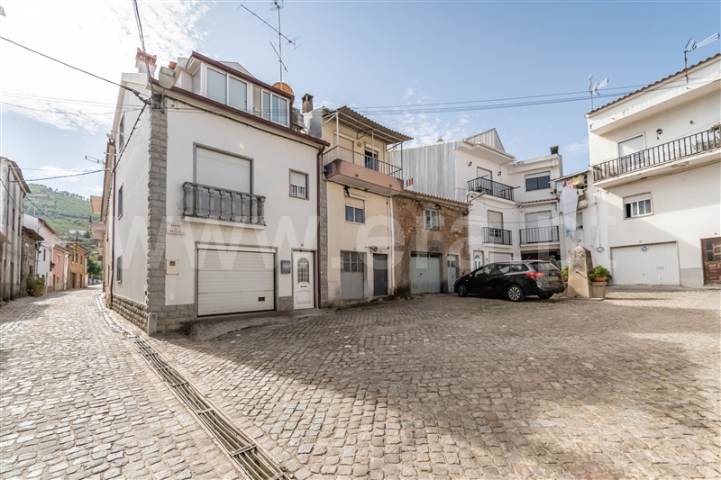 Moradia em Banda T2 Fundão, Aldeia Nova - 1513316 - 2