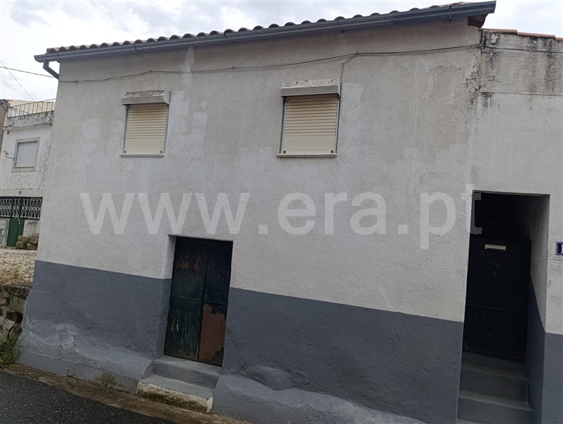 Moradia em Banda T2 Fundão, Cortiçada - 1490008 - 14