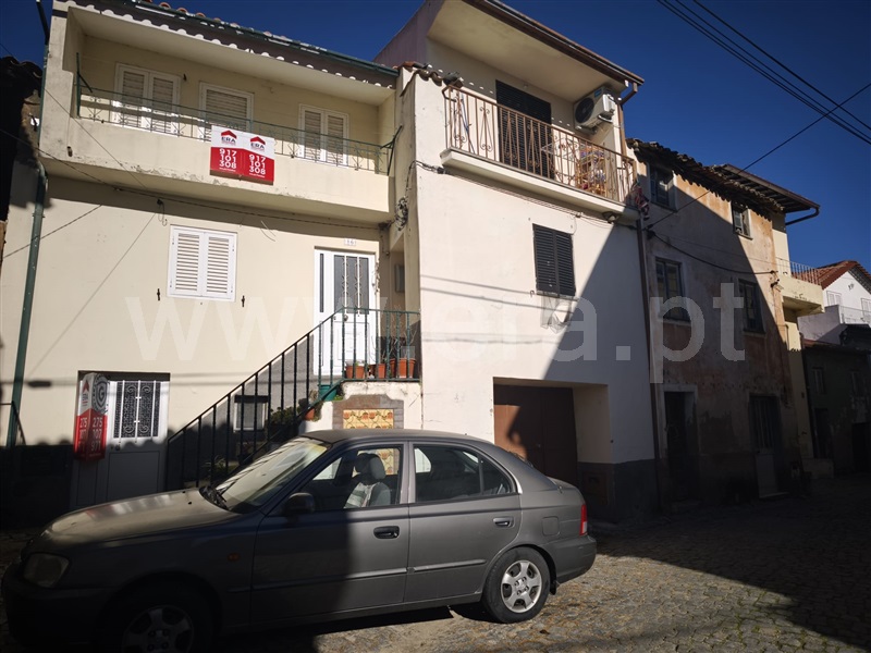 Moradia em Banda T2 Fundão, Telhado - 1451357 - 6