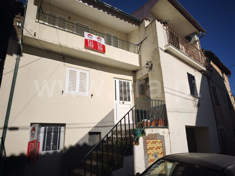 Moradia em Banda T2 Fundão, Telhado - 1451357 - 9